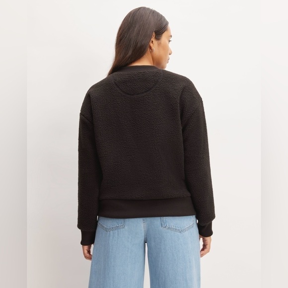 NWT Everlane Black ReNew Fleece Oversized Crew Pullover Teddy, Sizes XS, S, & M - Picture 2 of 14